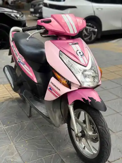 Honda Click Play розового цвета в отличном состоянии от собственника