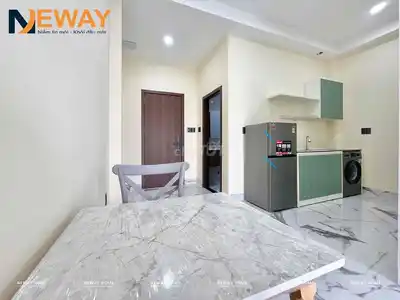 1-комнатная квартира с балконом и мебелью у Etown Cong Hoa