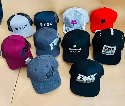 Кепки FOX