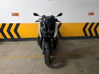 Yamaha XMAX 300 ABS