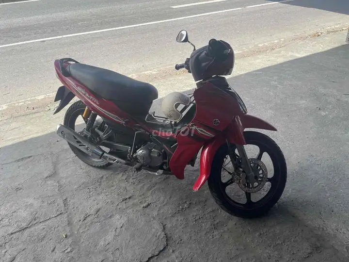 Yamaha Jupiter красный, полуавтомат