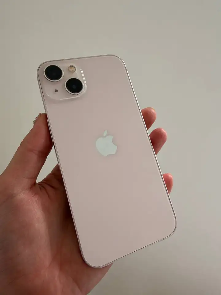 iPhone 13
