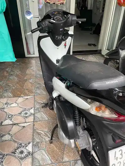 Honda SH итальянской сборки, белый, 39 450 км