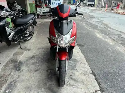 Honda Airblade красный