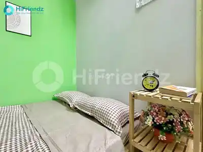 Комната в жилом районе Lacasa, рядом с PMH, Q7. Парковка для авто, удобно до UFM