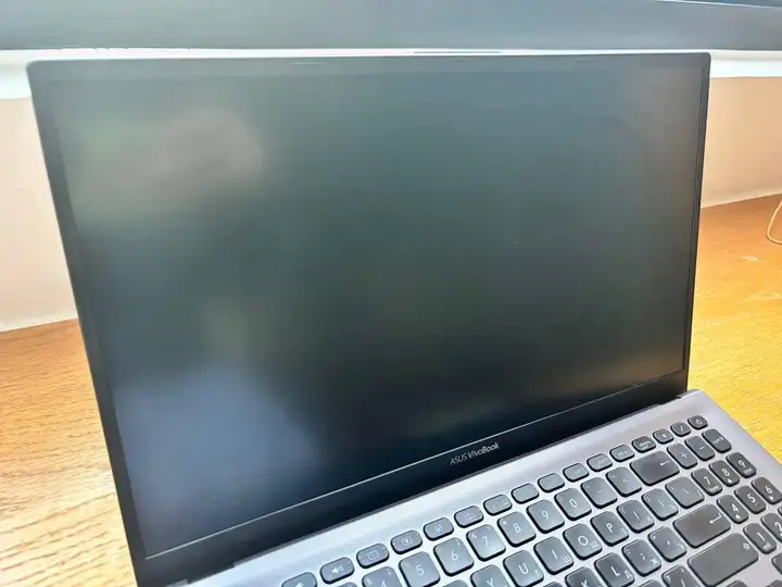 Ноутбук ASUS Vivobook X512D