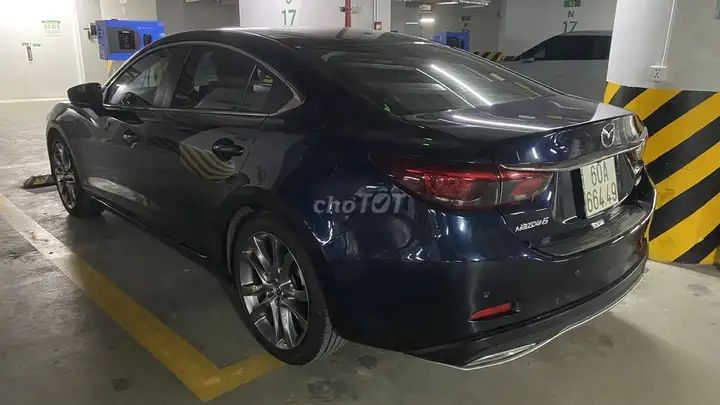 Mazda 6 Premium 2019, зеленый, 99000 км