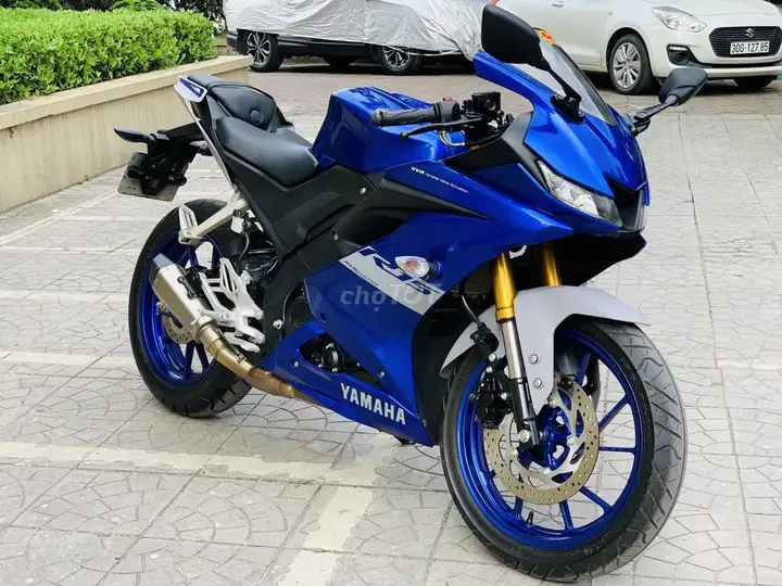 Yamaha R15 V3 2022 синий 150 сток в собственности родной мотор