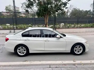 BMW 320i 2016 белый, автомат, 139000 км