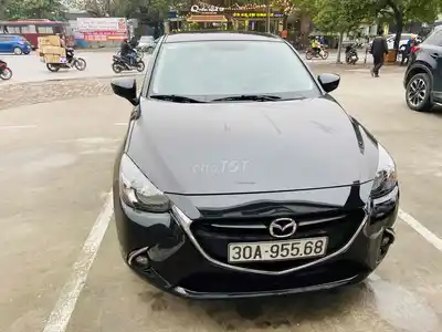 Mazda 2 2018 1.5 AT 80 000 км чёрный