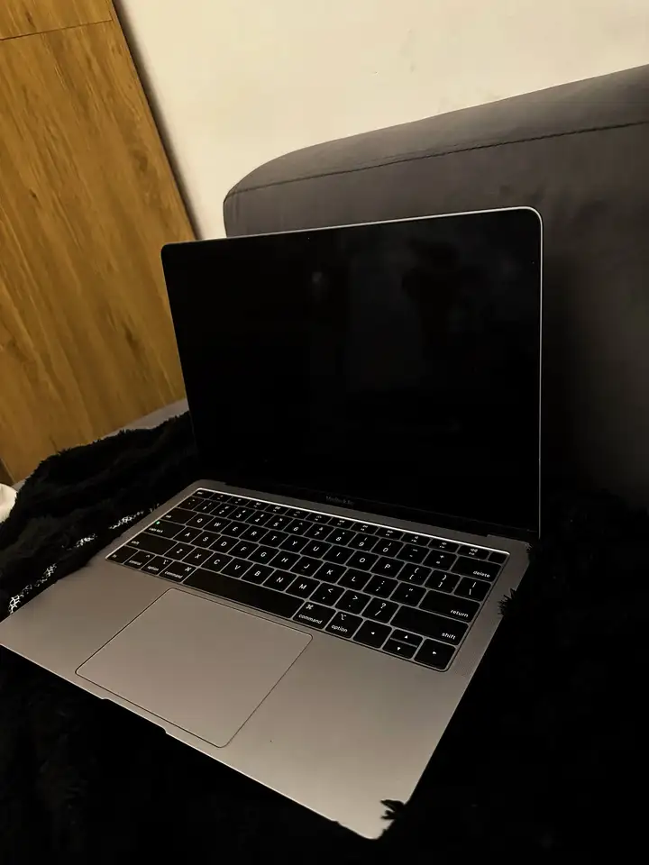 MacBook Air 2019