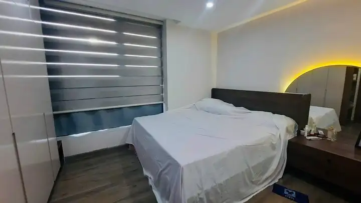 Квартира в центре, комплекс HUD, 65м, 2 спальни