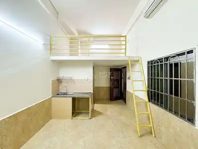 СОБСТВЕННИК СДАЕТ КОМНАТУ РЯДОМ С КОЛЛЕДЖЕМ ПРОМЫШЛЕННОСТИ И ТОРГОВЛИ 500М