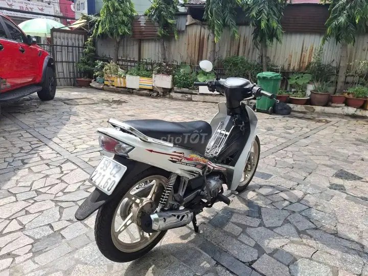 Yamaha Sirius