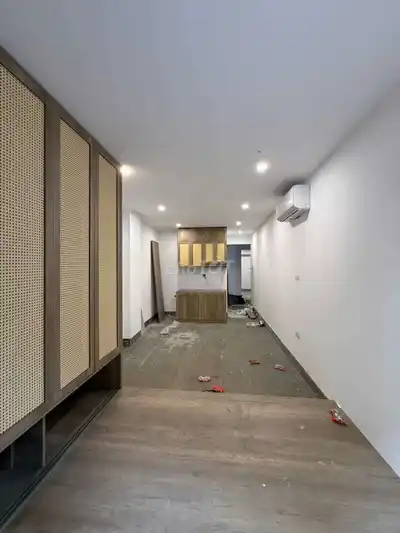 Студия 30м² с новой дорогой мебелью и балконом на Тайшон