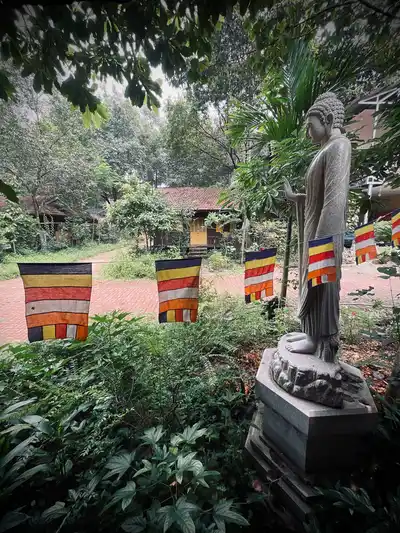 Проживание в медитационном центре Dong Nai