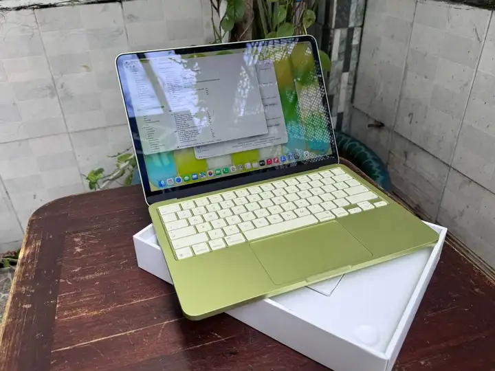 MacBook Neo 8/512 ГБ синий