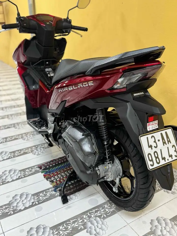 Honda Air Blade 160 ABS 2026 Красно-черный состояние нового