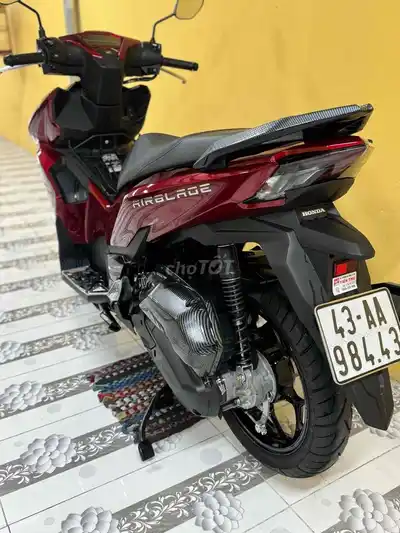 Honda Air Blade 160 ABS 2026 Красно-черный состояние нового