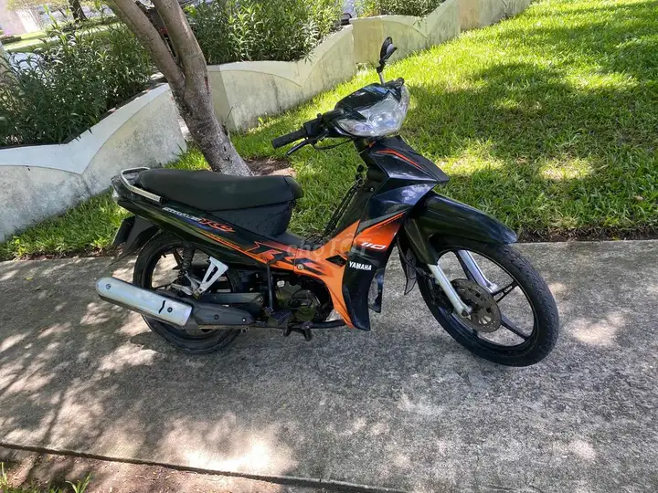Yamaha Sirius RC 50cc Черно-оранжевый Спортивный