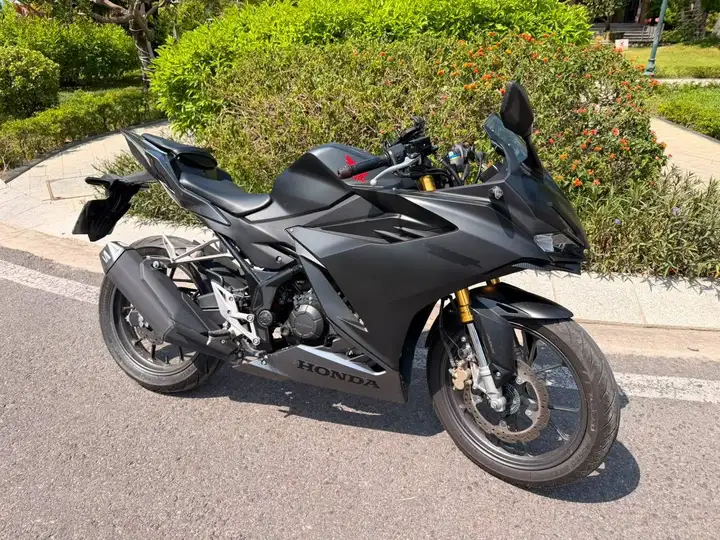 Honda CBR 150