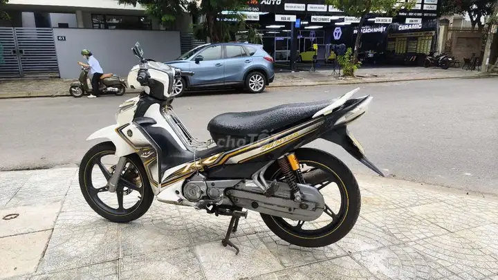 YAMAHA JUPITER, родной мотор, работает мощно и плавно