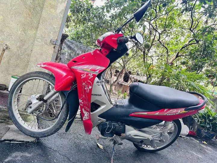 Honda Wave красный бензин