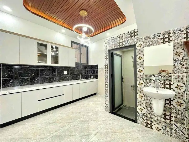Сдается квартира в переулке 645, 2 спальни, 2 ванные, новая