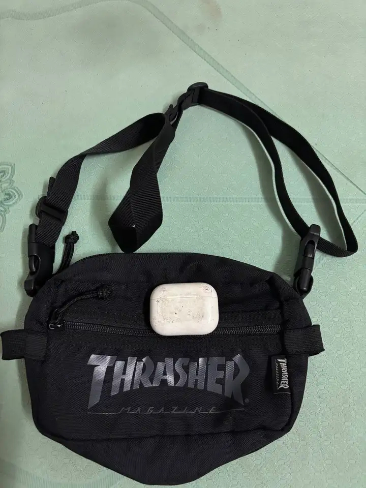 Nike HIPPACK, TRASHER