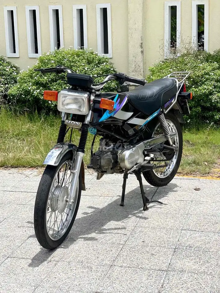 Honda Win 100 черный Индонезия