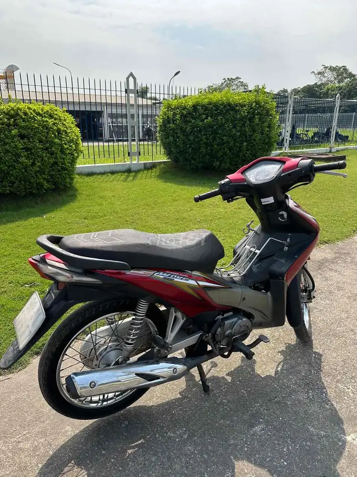 Honda Wave S красный, полуавтомат