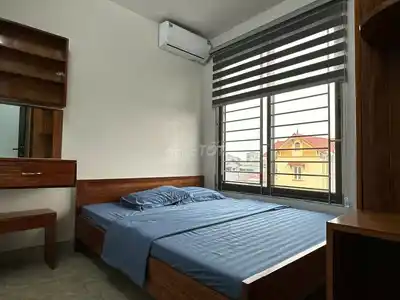 2-комнатная квартира в аренду, роскошная мебель в 32 Cau Quoc, до Vinsmart 1 км