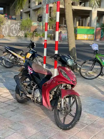Yamaha Exciter 213 красная