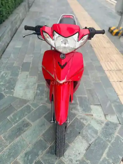 Yamaha Sirius 2011 Красный