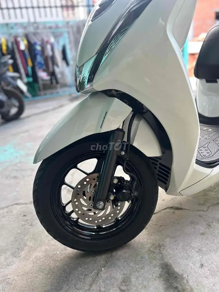 Honda Lead 125 4val 2024 Белый 5000 км