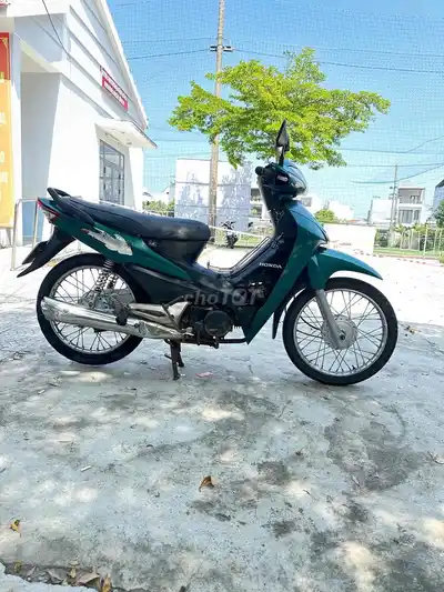 Синие номера автомобилей Honda Alpha
