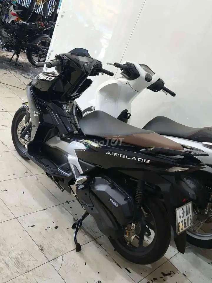 Honda Air Blade 160 2024 черный