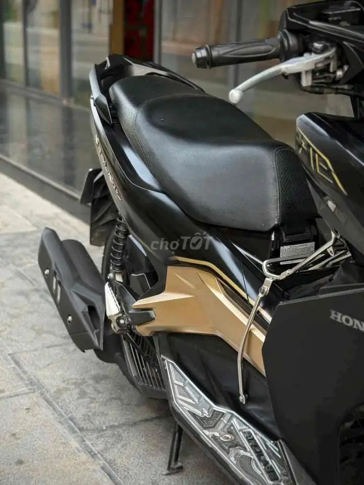Air Blade Black Edition особый 29M отличный родной в отличном состоянии