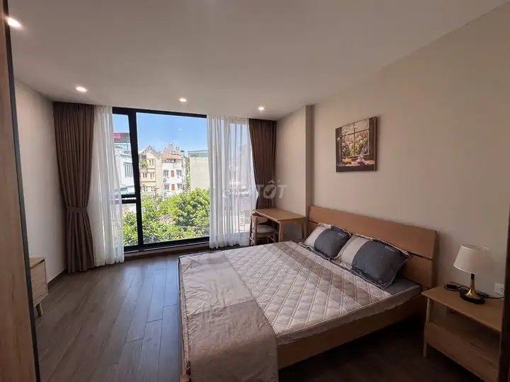 Bán nhà Việt Hưng, 80m², 4 tầng, sân vườn