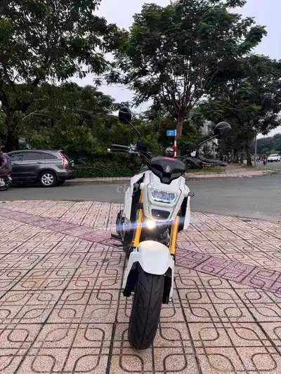 Honda MSX125 2022 белый, красный 7000 км