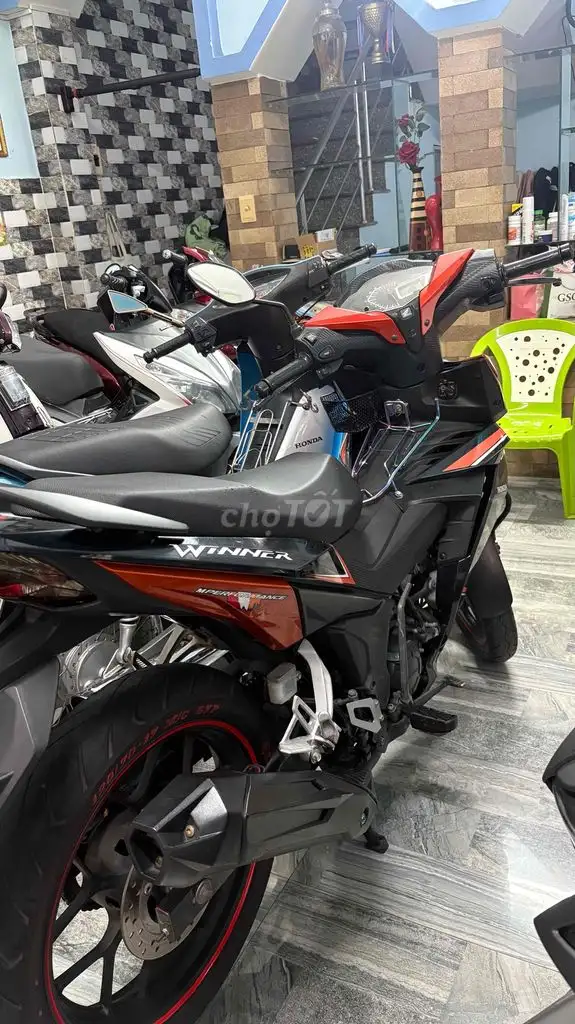 Honda Winner V1 2018 с номерами Хошимина, отличное состояние, мощный мотор
