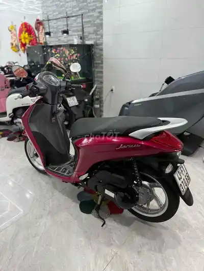 Yamaha Janus 2018 красный Вьетнам