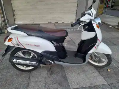 Yamaha Mio Classico 2011, белый с коричневым, городская регистрация