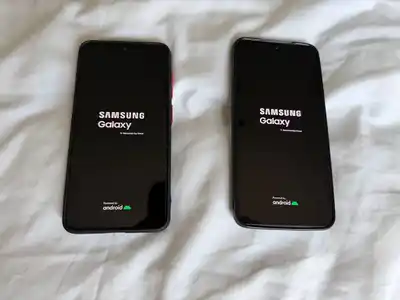 Samsung Galaxy S21 FE 5G (2 шт.)