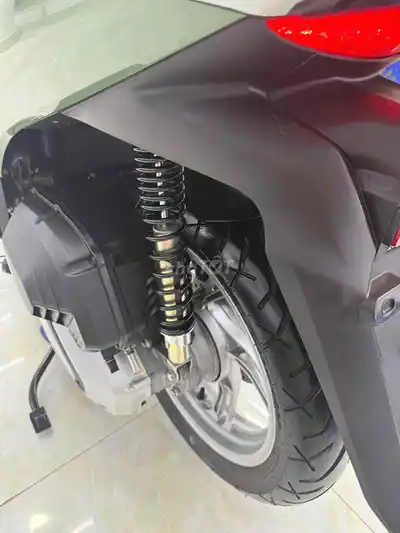 Honda SH 150 2022 2900 км авокадо (зеленый)