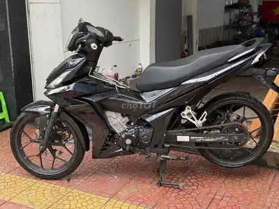 Черный мотоцикл Honda Winner V1 б/у