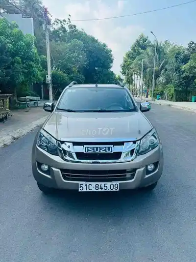Isuzu D-Max 2016 2.5AT Автомат