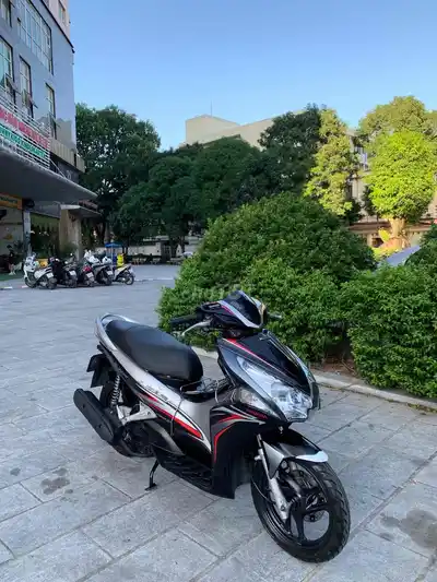 Honda Airblade 110 черно-серебристый