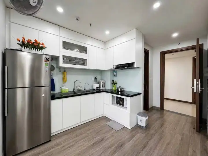 Квартира в центре, комплекс HUD, 65м, 2 спальни