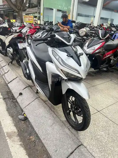 Honda Vario 150 2020 Серебристый, состояние 90%